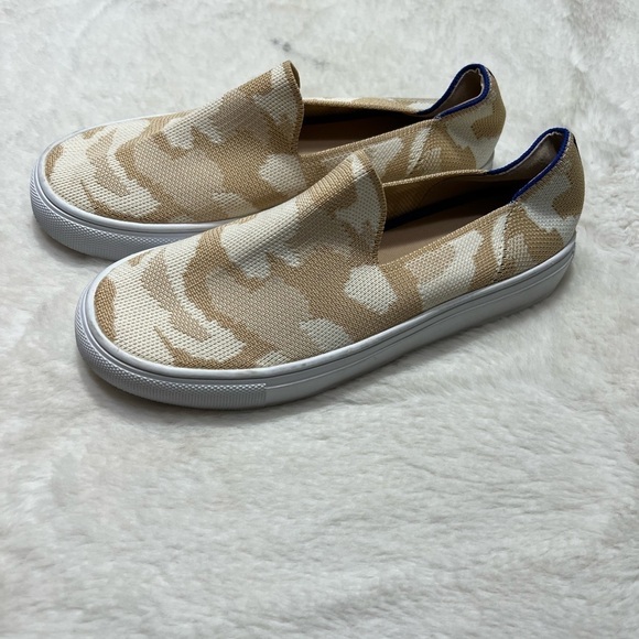 Jet’ Accompagne Toujours leopard print womens sneakers size 7 - Picture 1 of 8